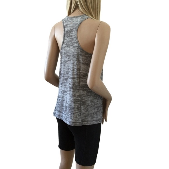 Zella Snow Wash Bike Shorts & Racerback Tank Top Set Fitness Yoga Workout NWOT - Picture 6 of 16